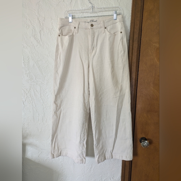 Universal Thread wide leg white jeans - Picture 1 of 4